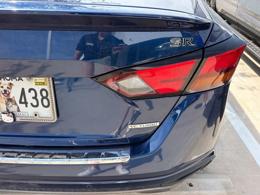 Used 2021 Blue Nissan 2.0 SR image 11