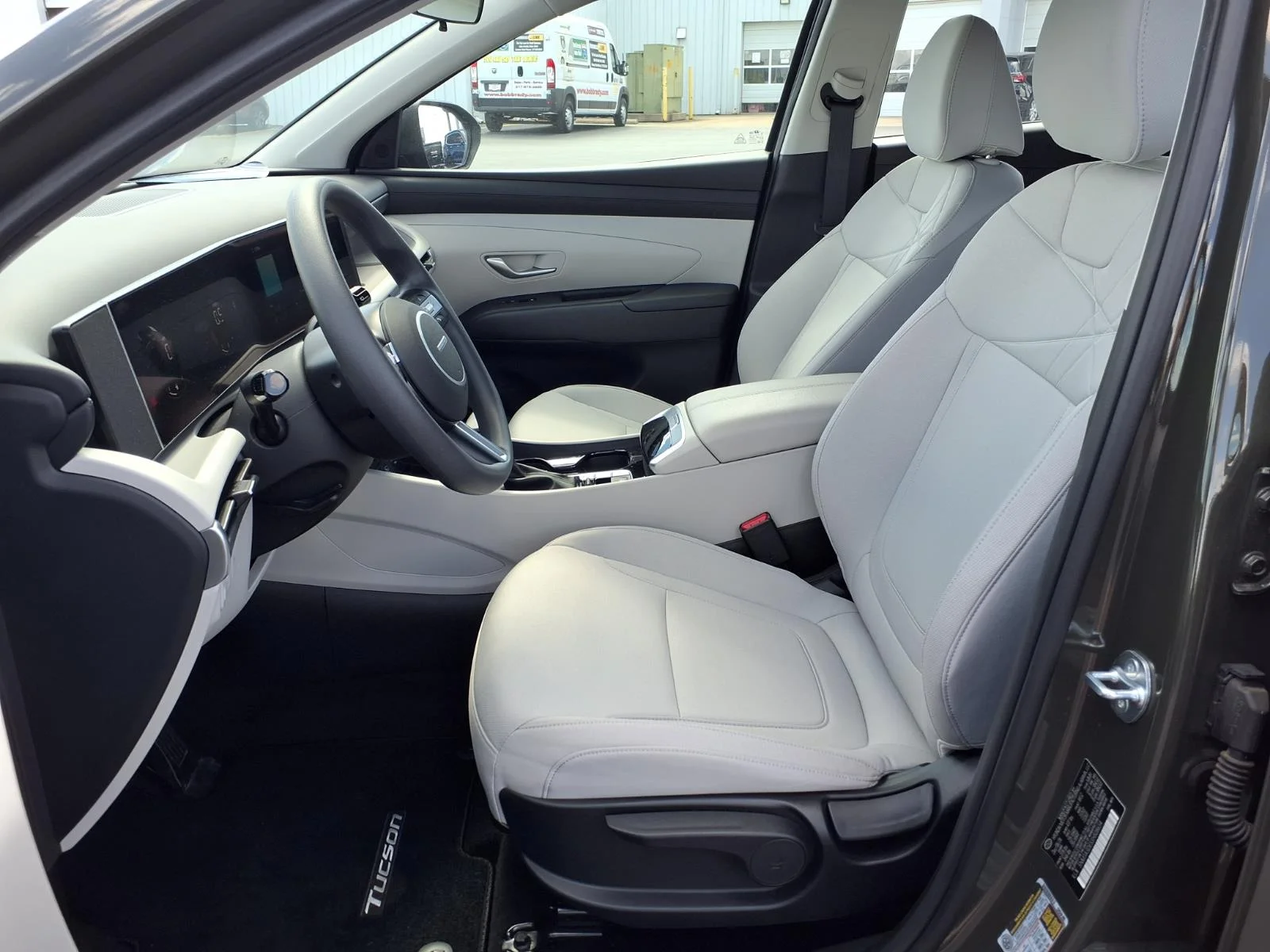 Certified Used 2025 Green Hyundai SE image 13