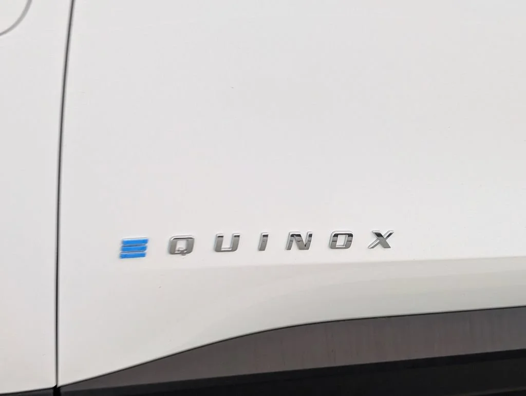 New 2026 Summit White Chevrolet LT image 6