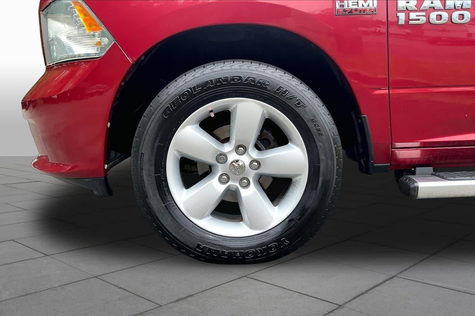 Used 2014 Deep Cherry Red Crystal Pearlcoat Ram Express image 10