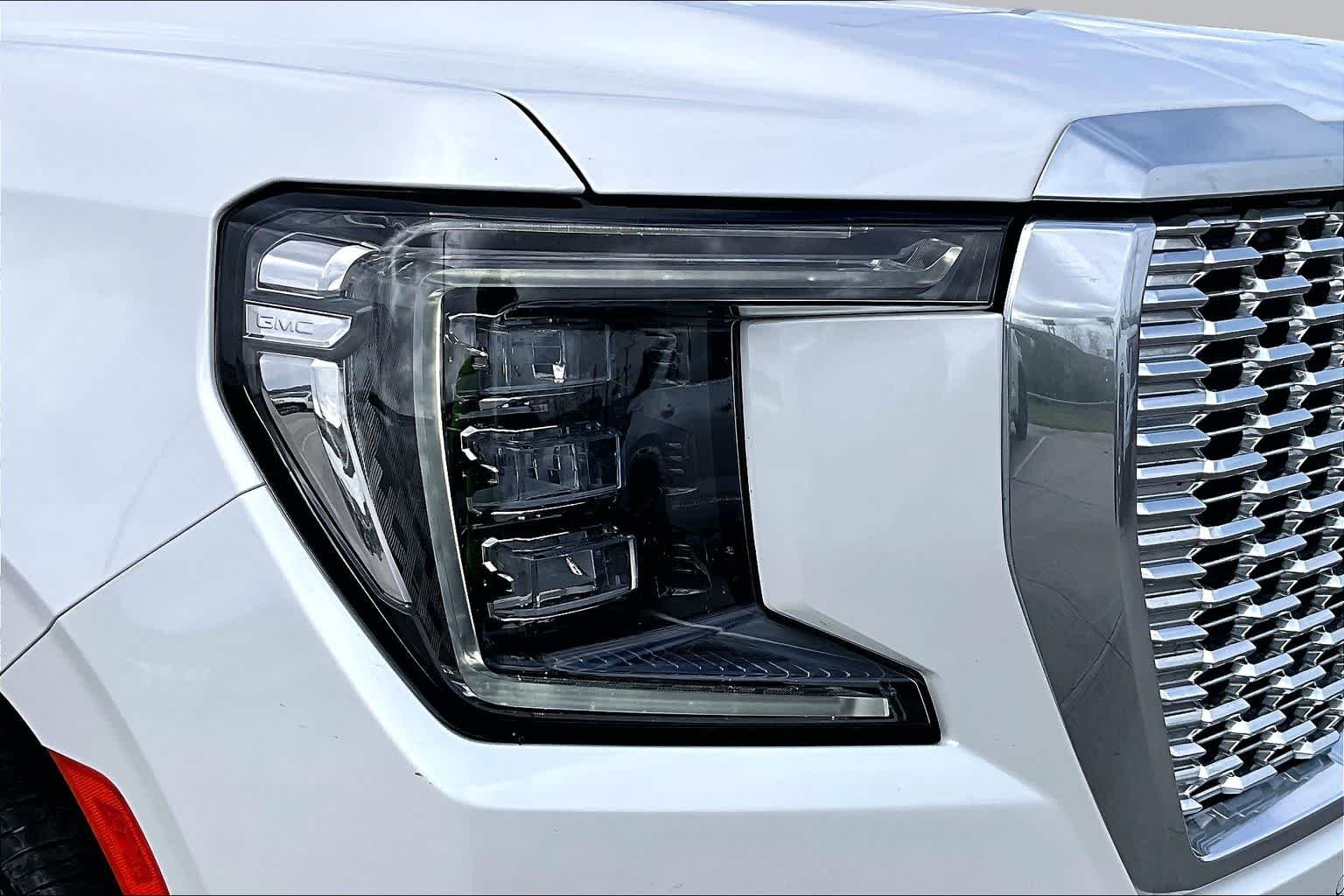 2023 GMC Yukon XL Denali - Photo 28