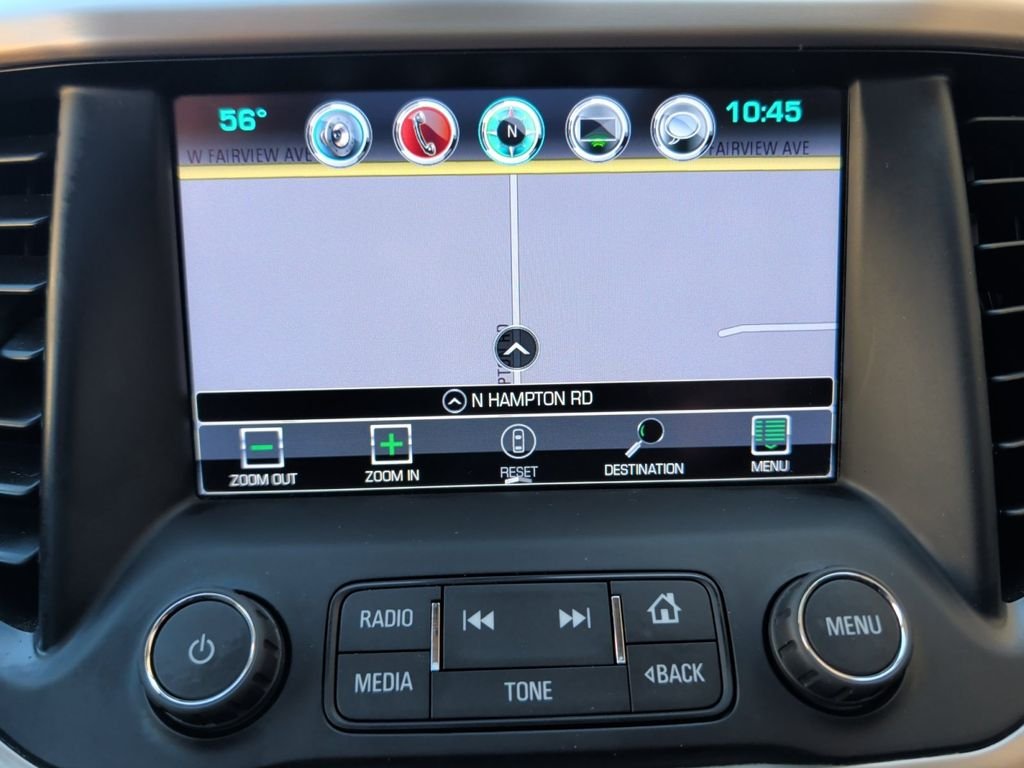 Used 2019 Silver GMC Denali image 19