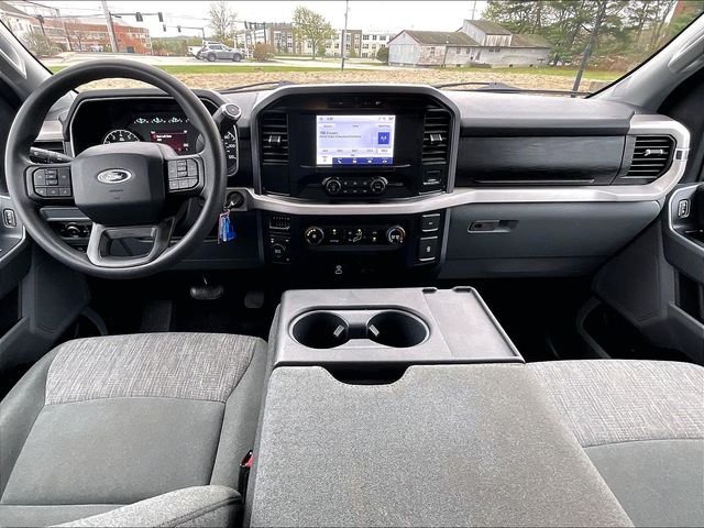 Used 2023 Gray Ford XLT image 21