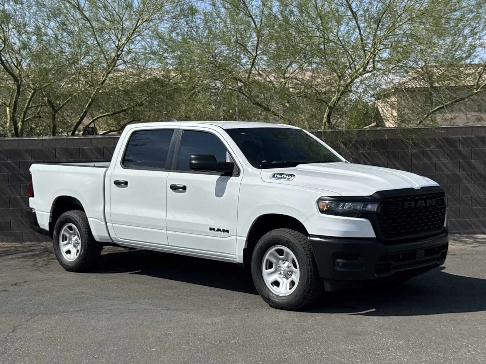 New 2026 Bright White Clear-Coat Exterior Paint RAM Tradesman image 2