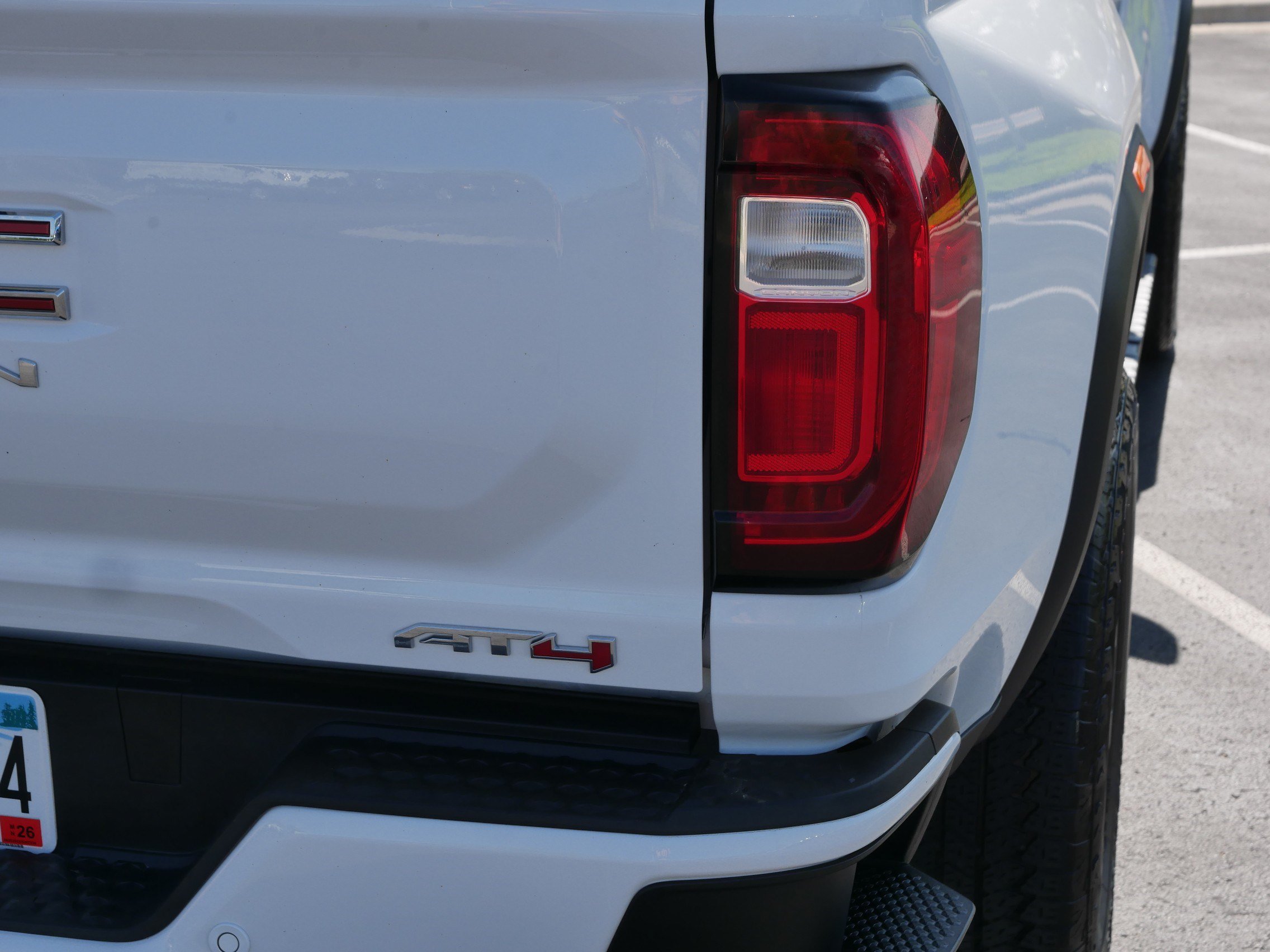 Used 2023 Summit White GMC 4WD AT4 image 17