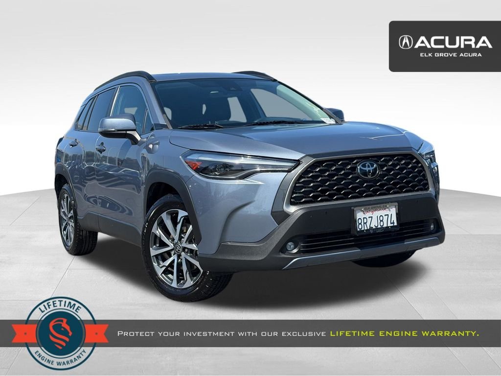 2022 Toyota Corolla Cross XLE