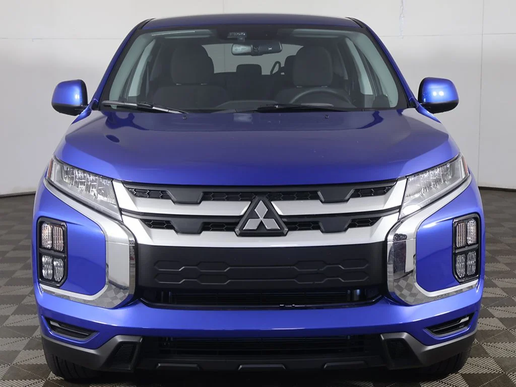 New 2026 Blue Mitsubishi 2.0 ES image 8