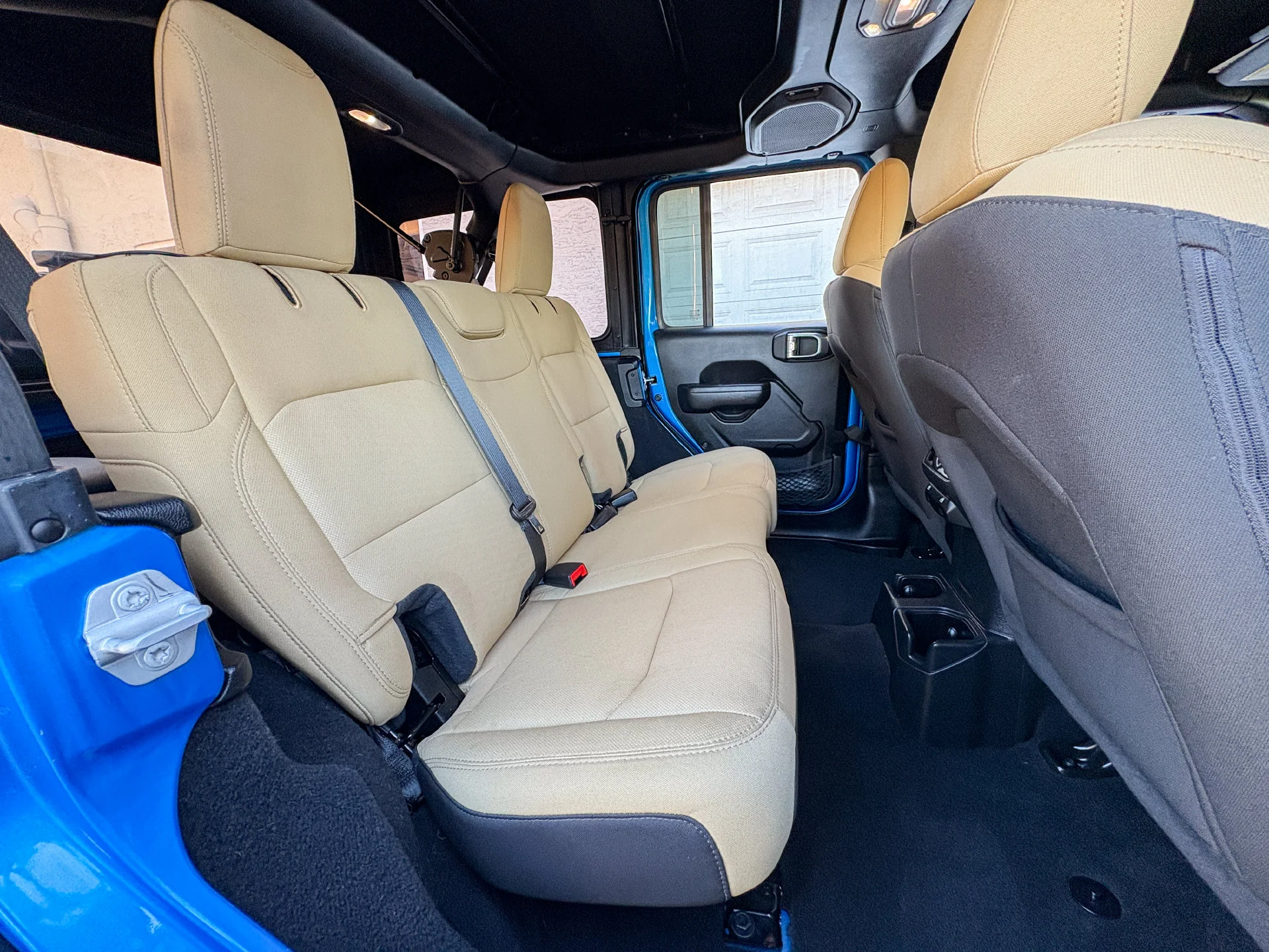 Used 2023 Blue Jeep Sport image 29