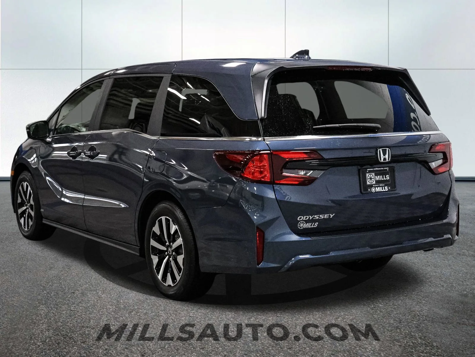 New 2027 Smoke Blue Pearl Honda EX-L image 5
