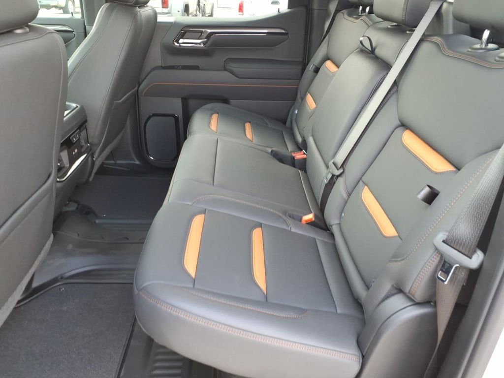 2026 GMC Sierra 1500 AT4 - Photo 12