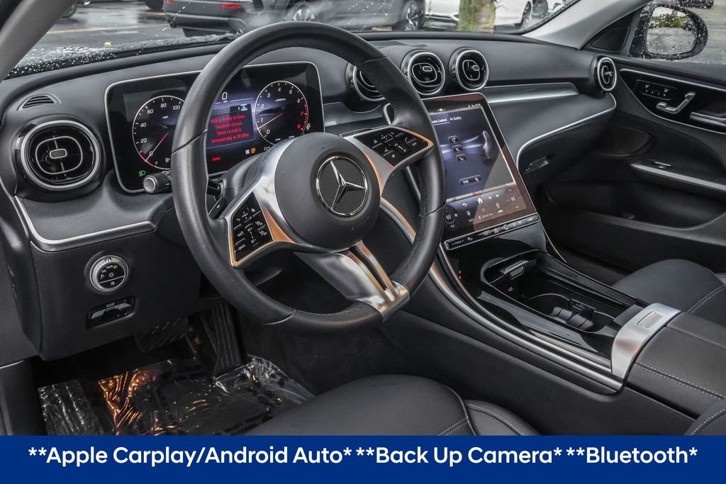 Used 2025  Mercedes-Benz C 300 image 4