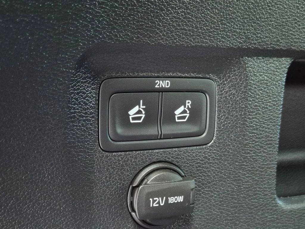 Used 2024 Black Kia SX-Prestige X-Line image 10