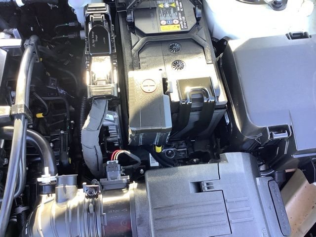 Certified Used 2025 White Hyundai SEL image 31