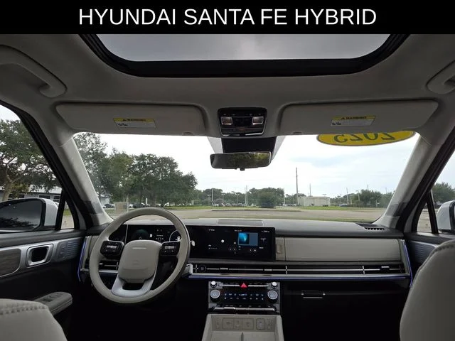 Used 2025 White Hyundai Calligraphy image 22