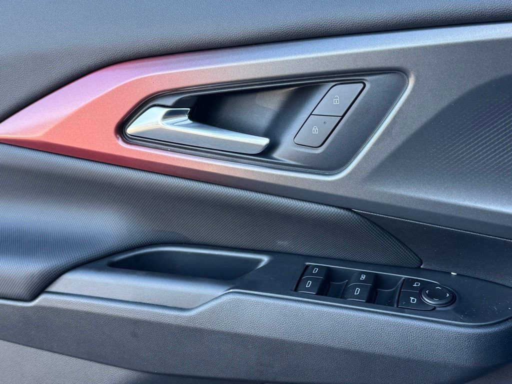 2026 Chevrolet Equinox EV RS - Photo 34
