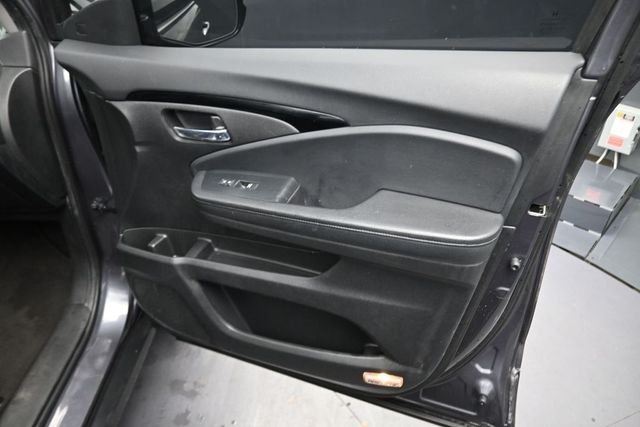 Used 2020 Modern Steel Metallic Honda Elite image 23