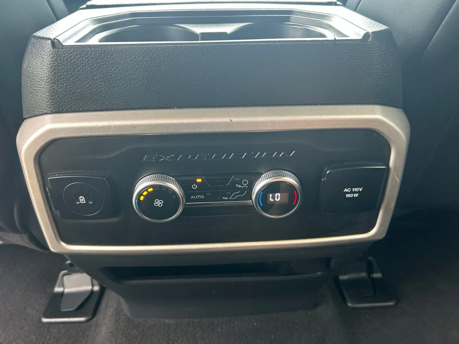 Used 2024 Gray Ford XLT image 28