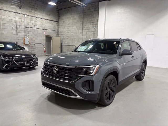 2026 Volkswagen Atlas Cross Sport SE w/Technology