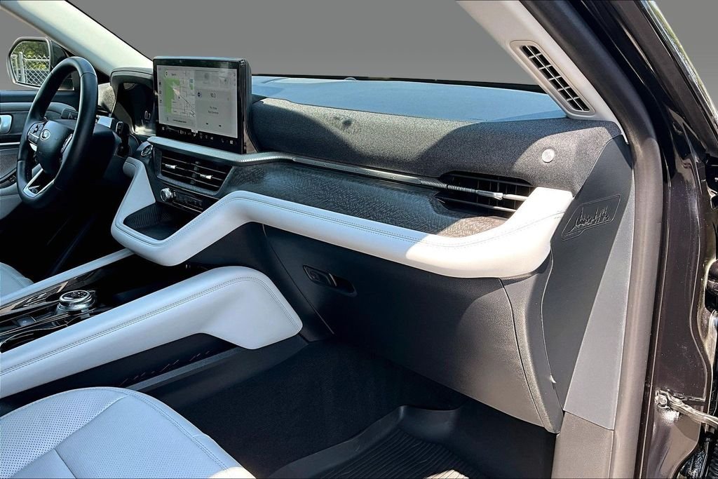 2026 Ford Explorer Platinum - Photo 27