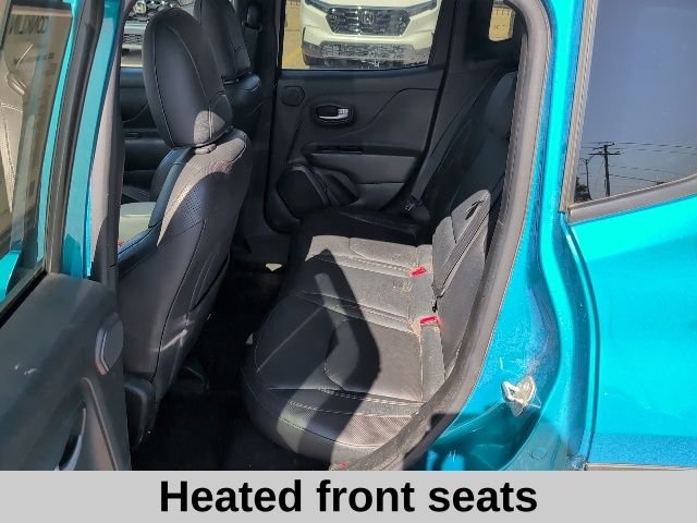 Used 2022 Teal Jeep Limited image 13