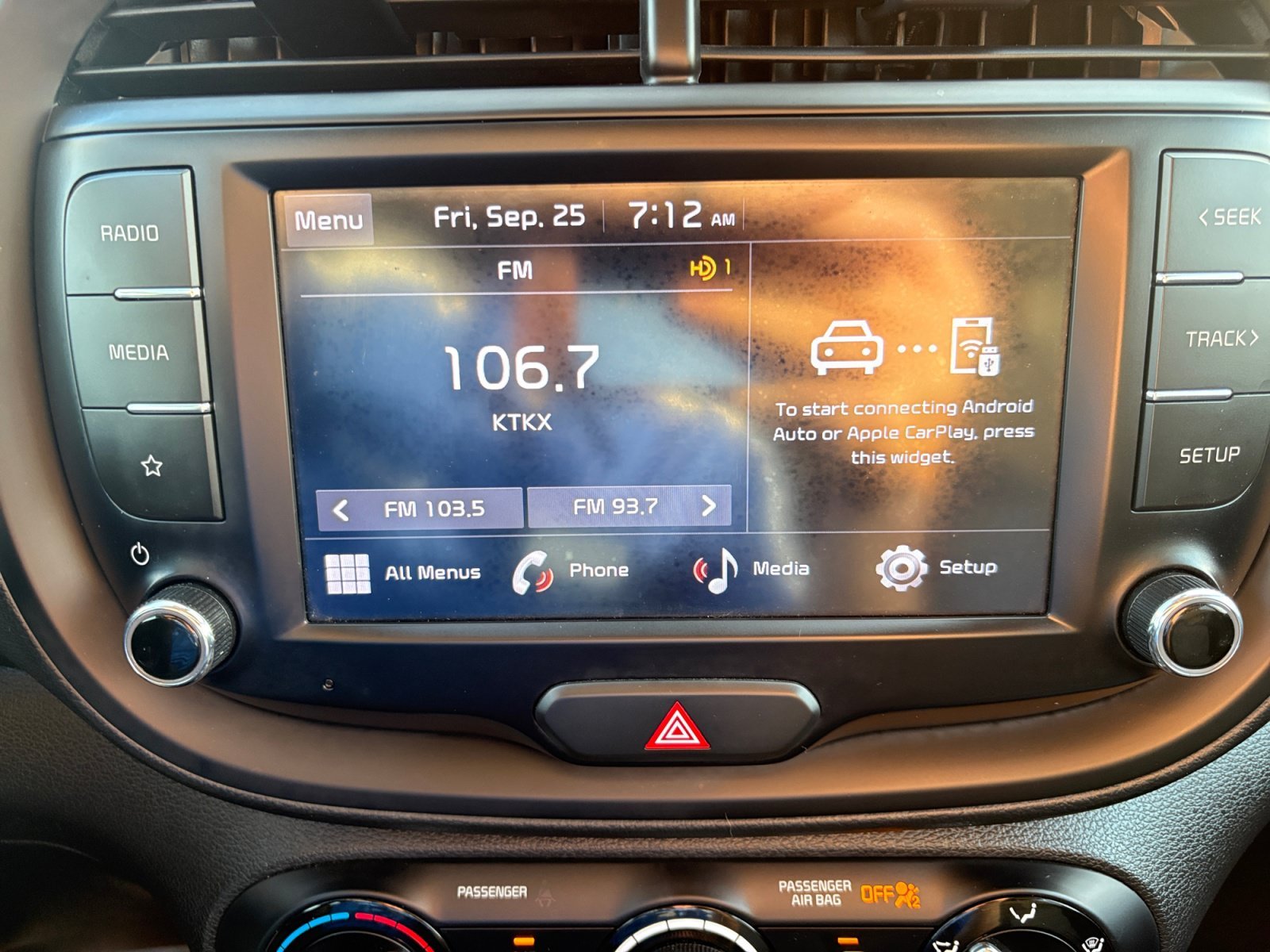 Used 2023 Gravity Gray Kia LX image 15