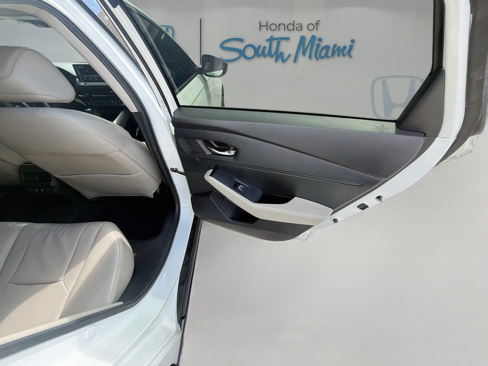 2024 Honda Accord Hybrid EX-L - Photo 30