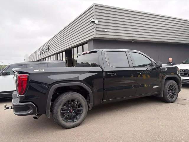 Used 2024 Onyx Black GMC Elevation image 3
