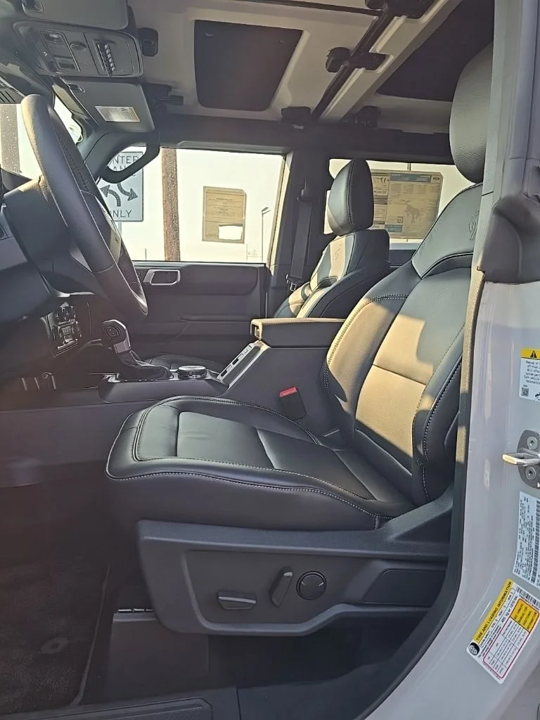 New 2026 Avalanche Gray Ford Badlands® image 23