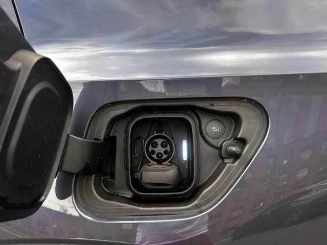 Used 2024  Polestar Long Range Dual Motor image 30