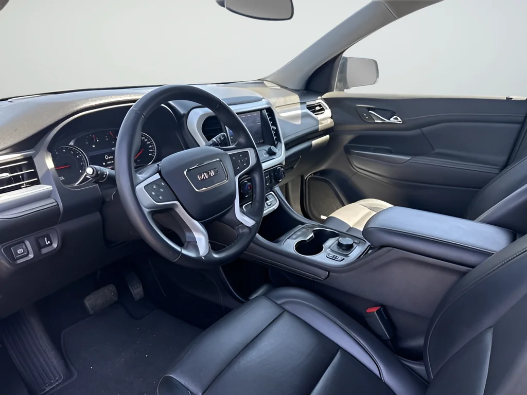 Used 2023 Black GMC SLT image 9