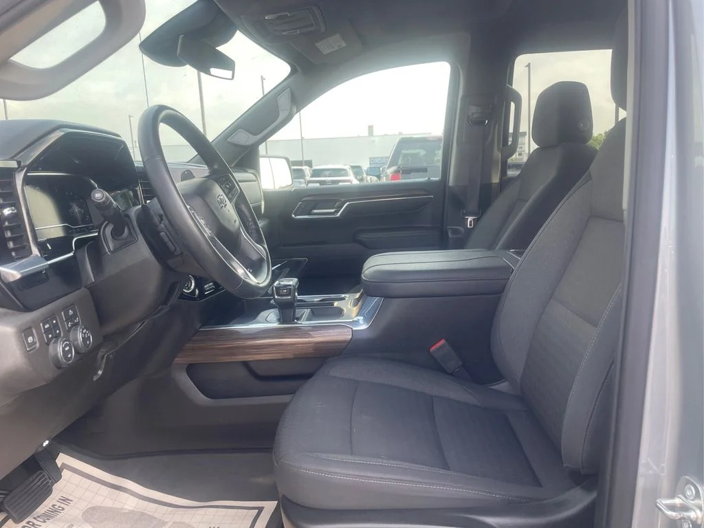 Used 2023 Sterling Gray Metallic Chevrolet RST image 19
