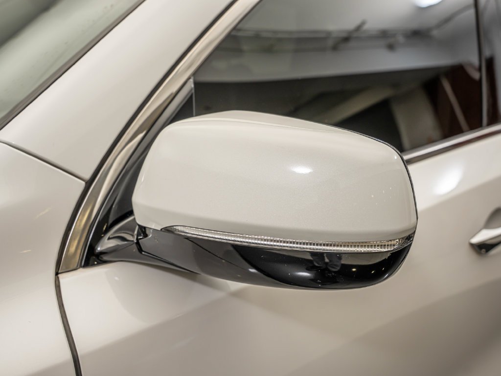Used 2020 Platinum White Pearl Acura SH-AWD with Technology Package image 73