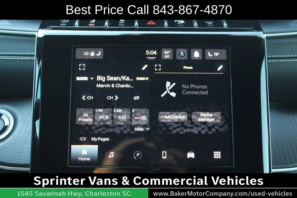 Used 2023 Diamond Black Jeep Altitude X image 11