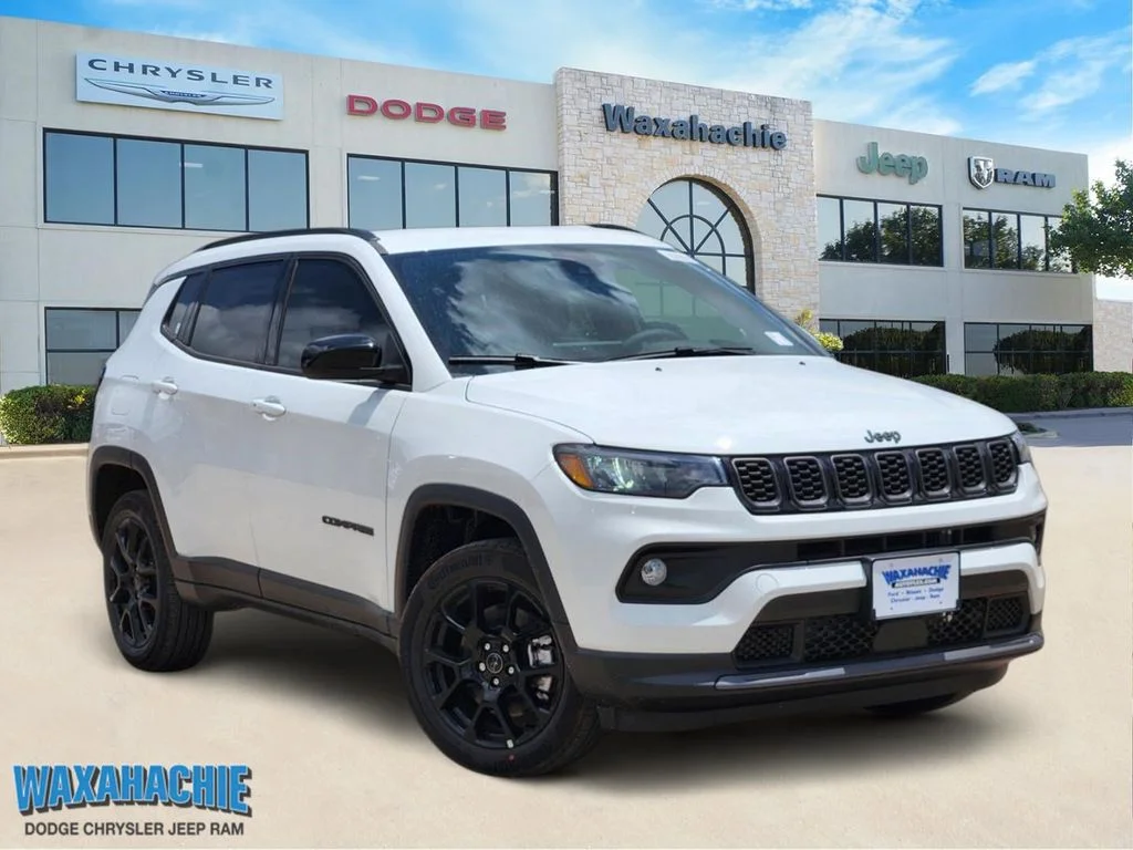 New 2026 Bright White Clear-Coat Exterior Paint Jeep Latitude image 1