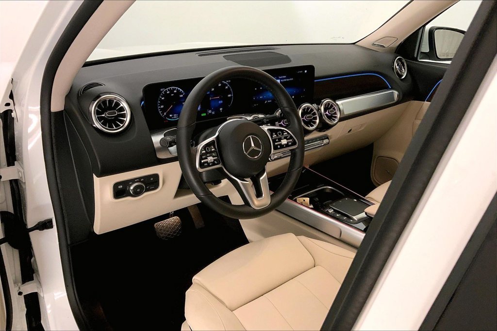 Used 2023 Polar White Mercedes-Benz 350 image 21
