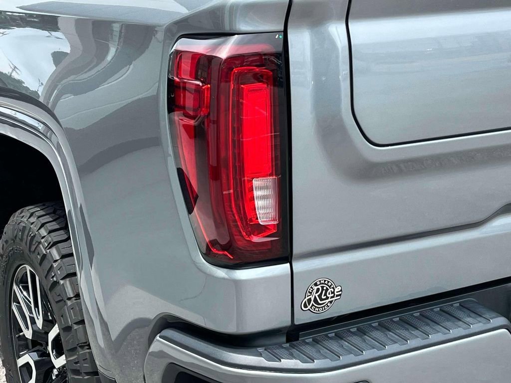 Used 2024 Sterling Metallic GMC AT4 image 10