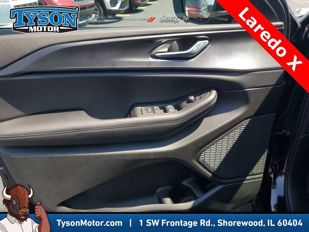 2025 Jeep Grand Cherokee Laredo - Photo 18