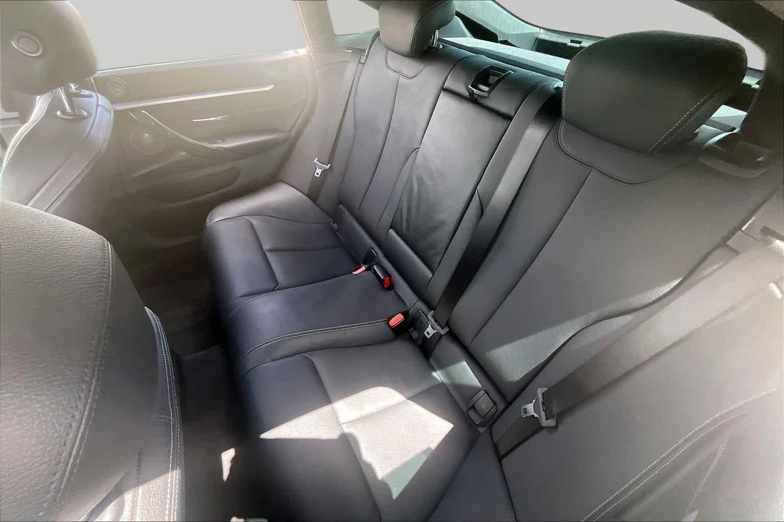 Used 2018 Glacier Silver Metallic BMW 430i image 19