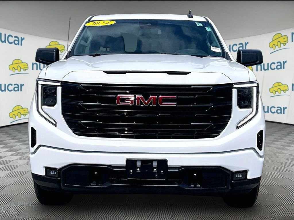 Used 2024 White GMC Elevation image 2