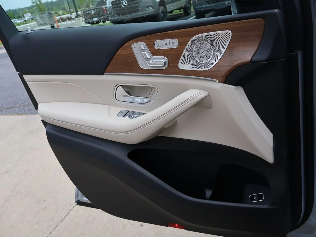 Used 2026 Silver Mercedes-Benz GLE 350 image 38