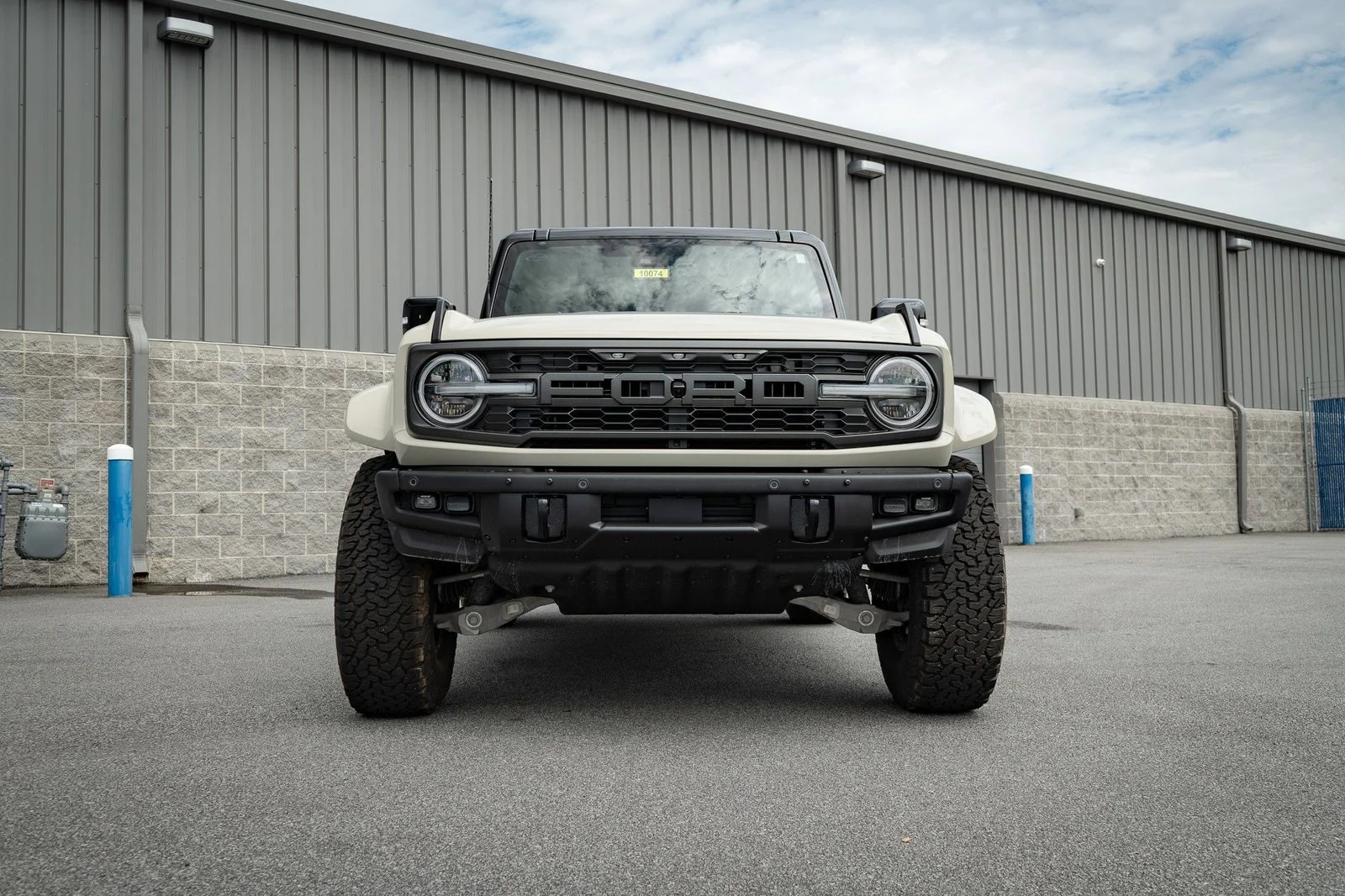 Used 2025 Desert Sand Ford Raptor image 8