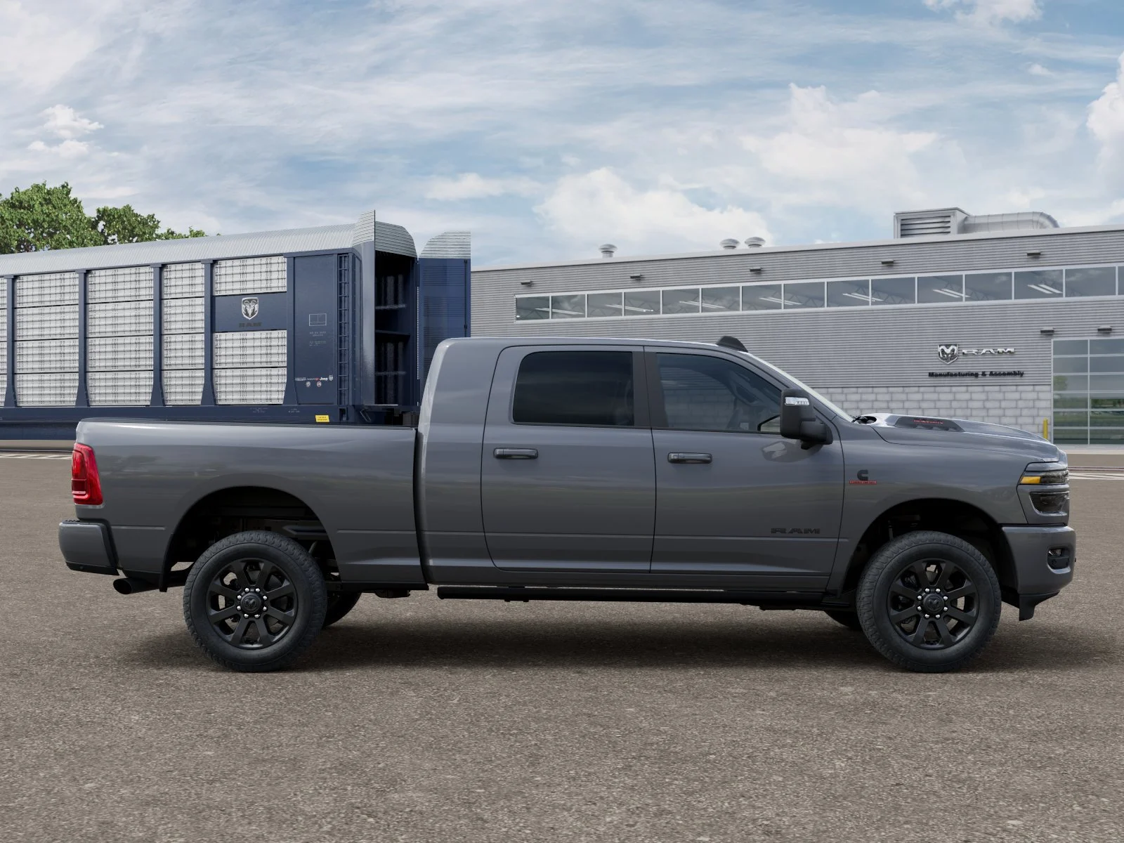 New 2026 Ceramic Gray Clear-Coat Exterior Paint RAM Laramie image 23