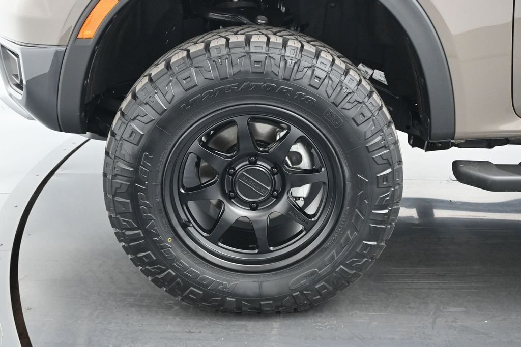 New 2026 Marsh Gray Ford XLT image 21