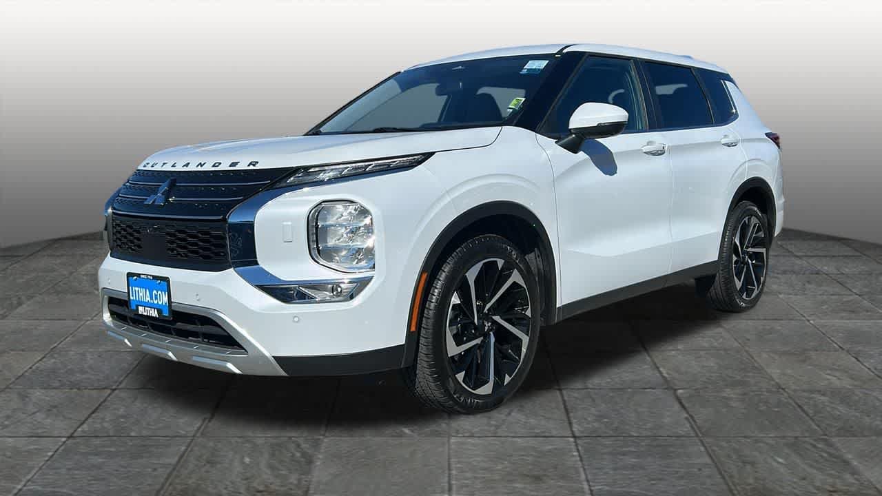 2024 Mitsubishi Outlander SE S-AWC's photo
