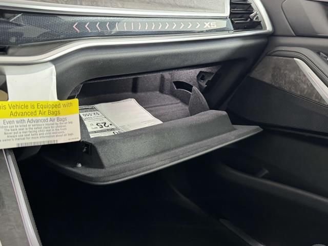 2025 BMW X5 40i - Photo 31