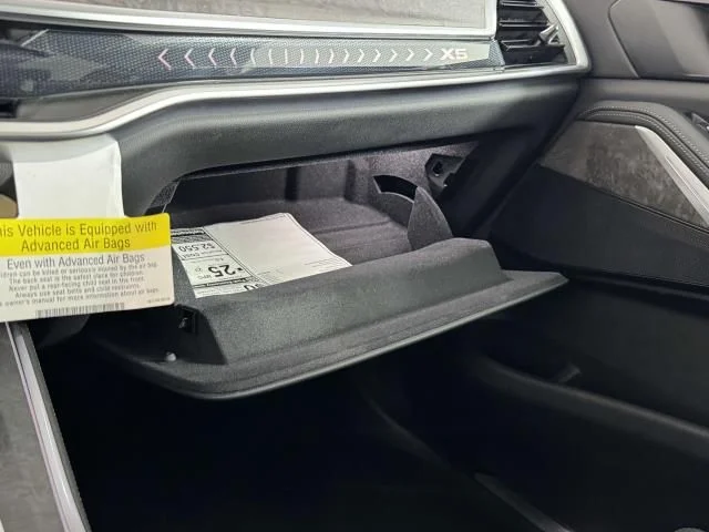 2025 BMW X5 40i - Photo 31