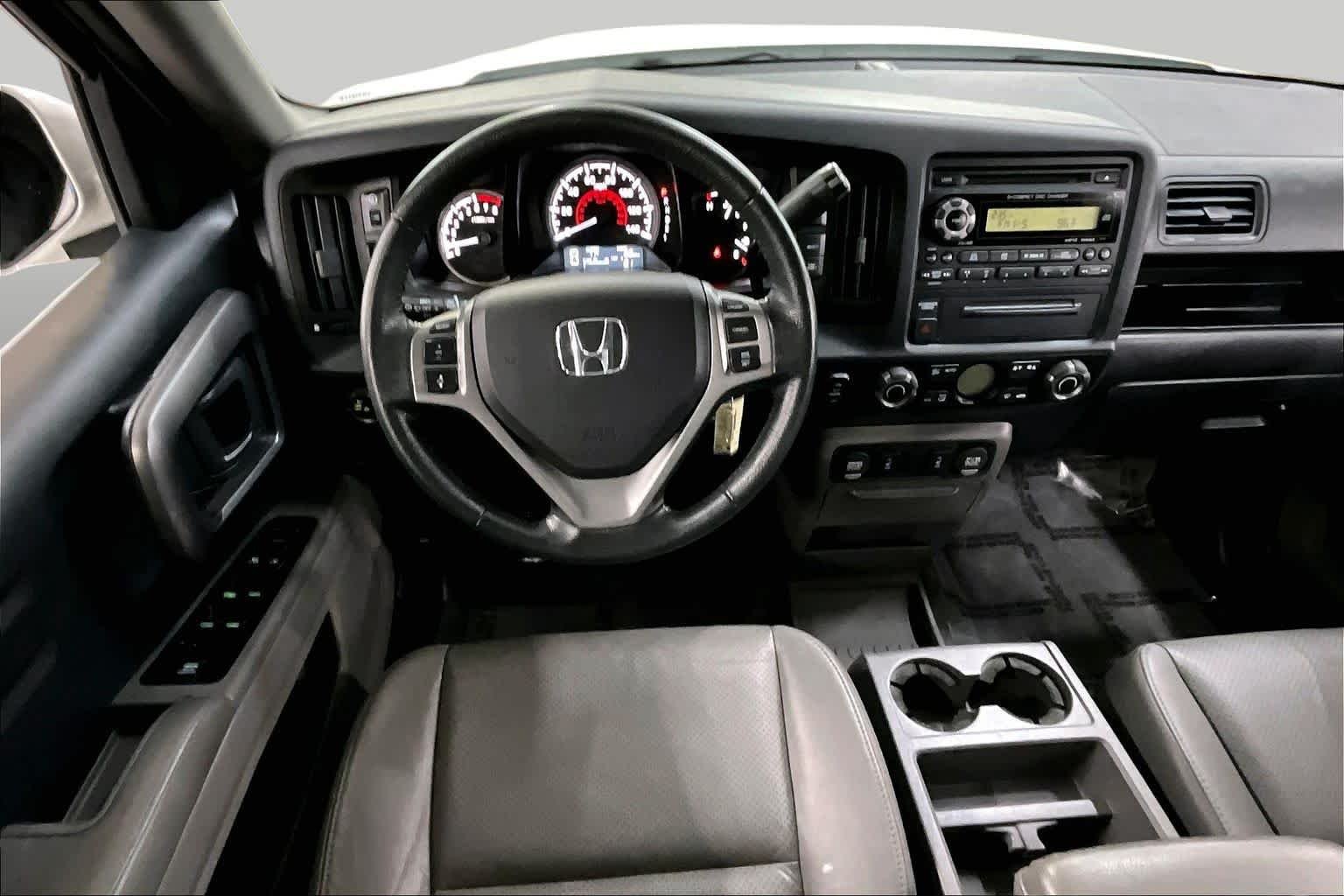 Used 2014  Honda RTL image 5