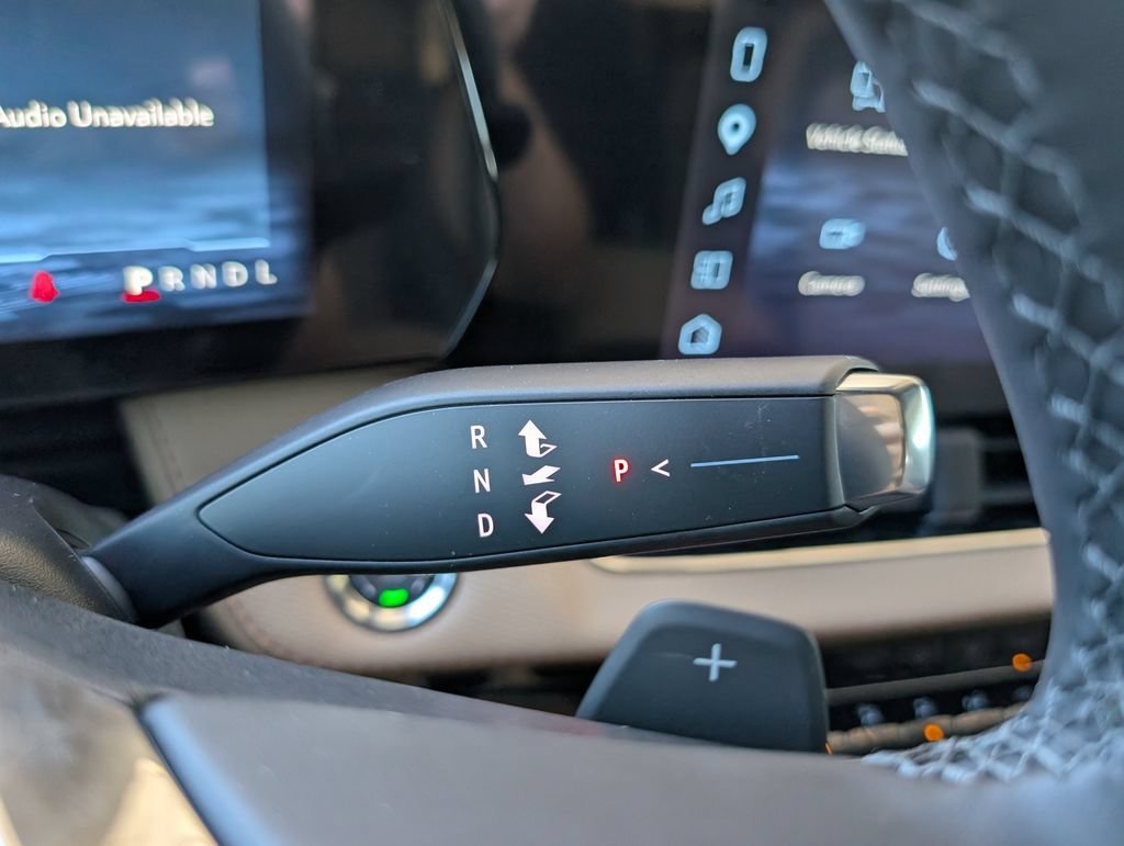 New 2027 Mosaic Black Metallic Chevrolet ACTIV image 26