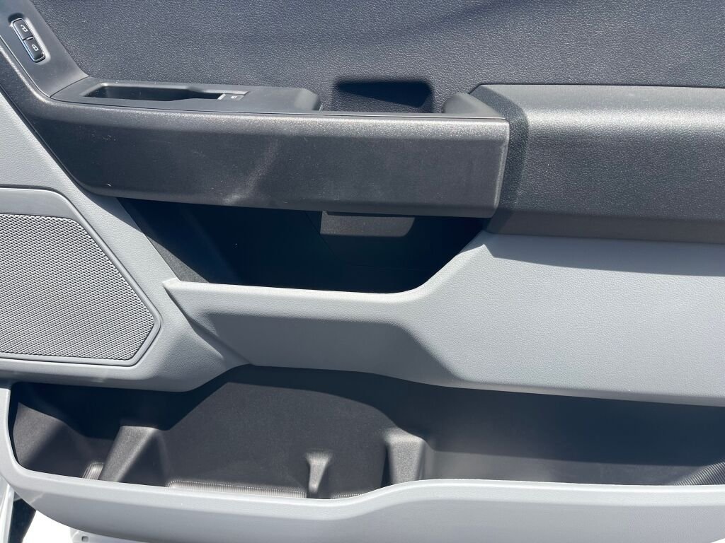 New 2026 Oxford White Ford XL image 21