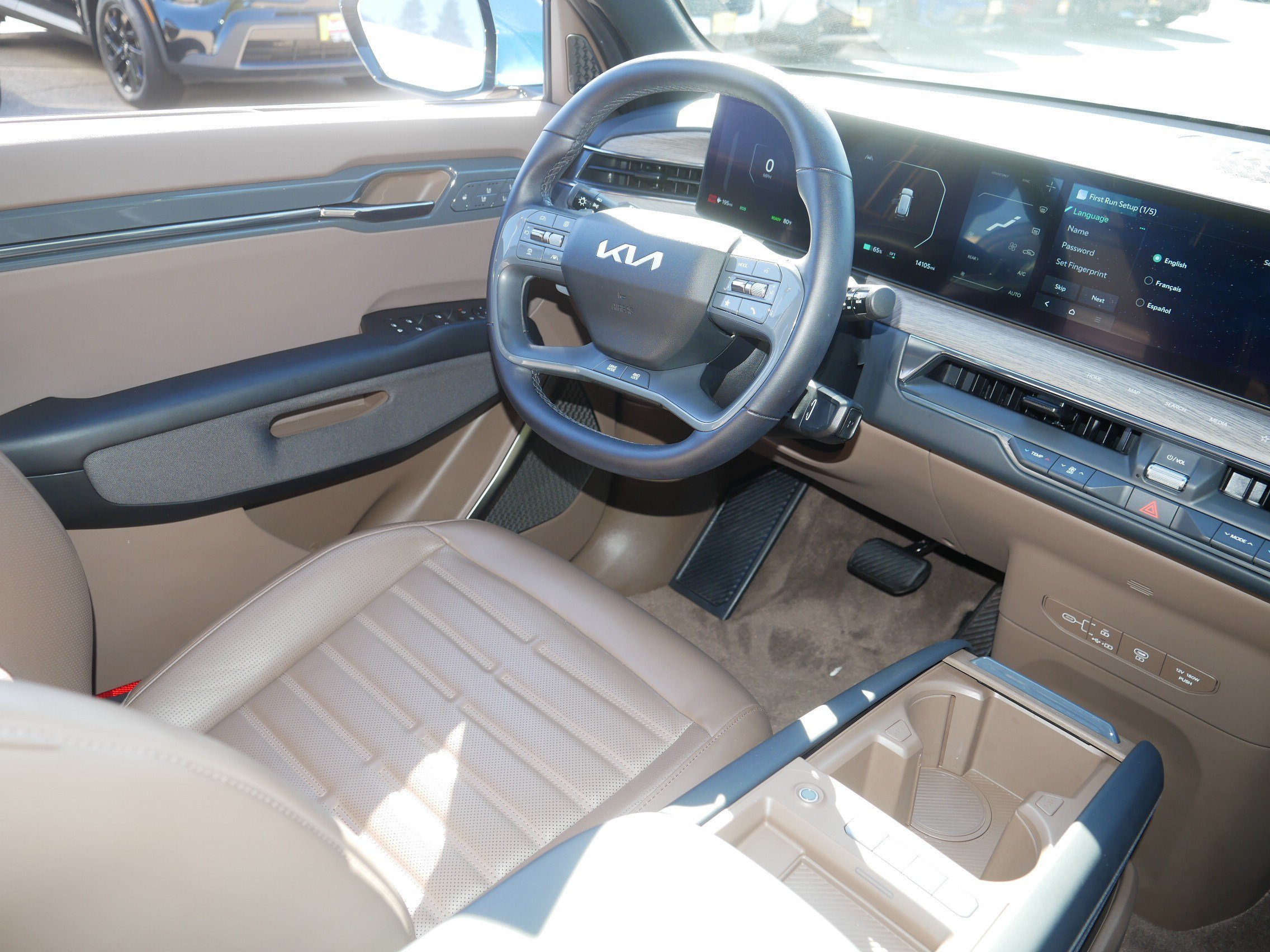 Certified Used 2024 Ocean Blue Kia Land image 9